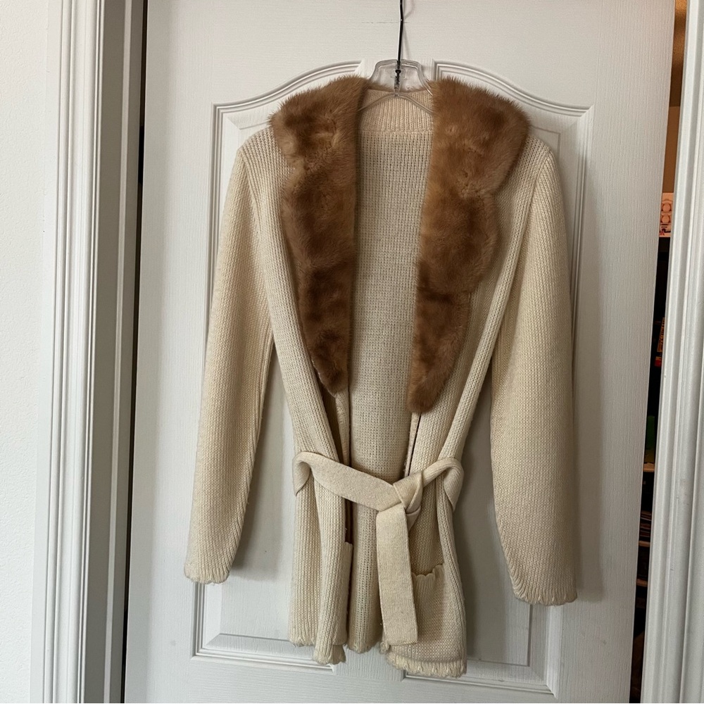 Cream Teddy Jacket with Plush Collar and Wrap Design